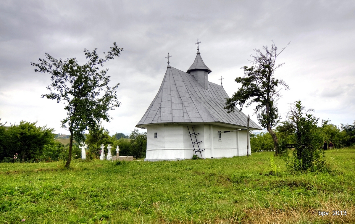 Biserica Dumbrava Gaureni